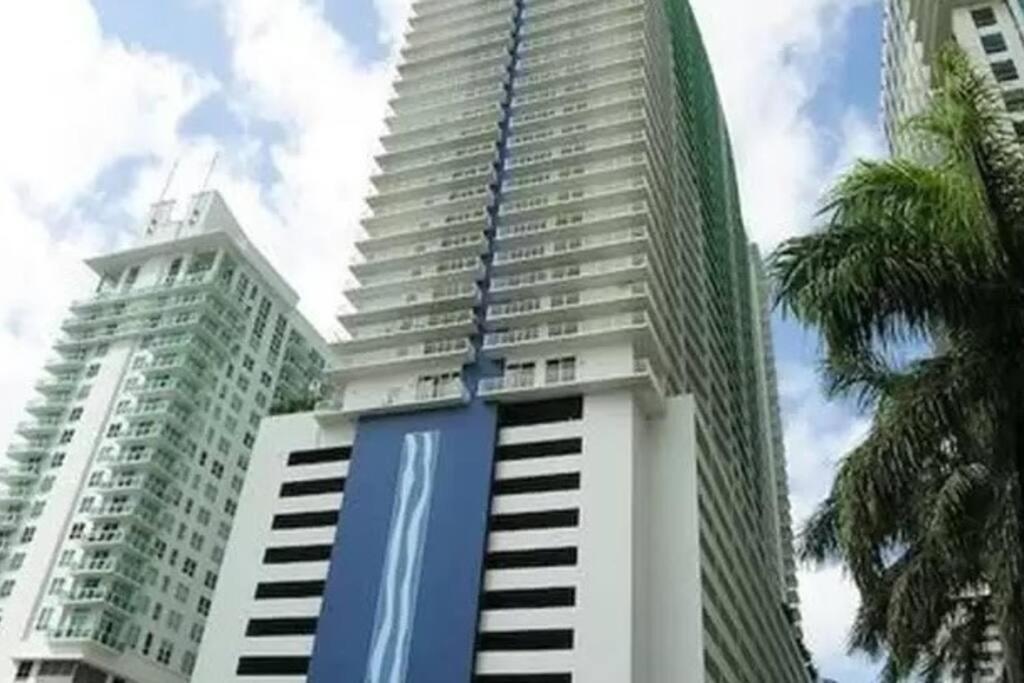 City Views At Brickell Miami Bagian luar foto